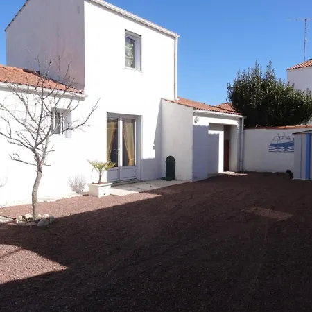 Сasa de vacaciones Charmante Maison 5 Pers, Proche Et Centre, Avec Jardin, Bbq Et Wi-fi, - Fr-1-476-42 *
