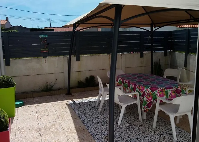 Charmante Maison Proche Centre, 5 Pers, Jardin - Fr-1-476-42 LʼAiguillon-sur-Mer