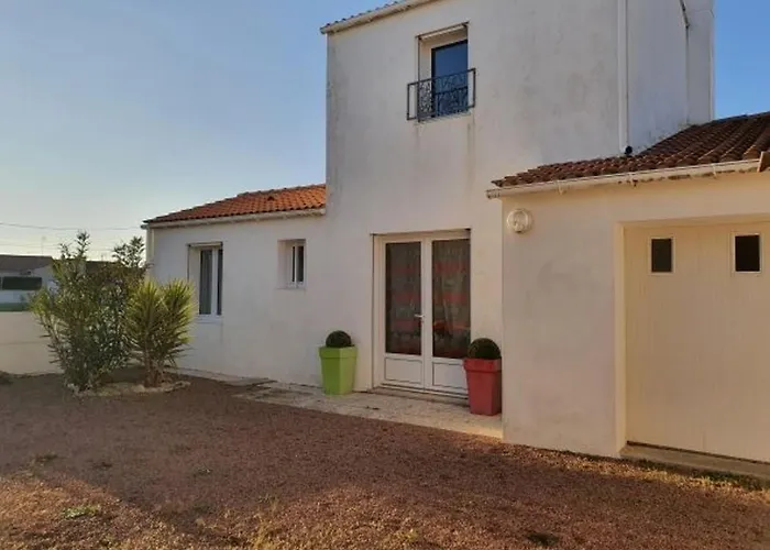 Charmante Maison Proche Centre, 5 Pers, Jardin - Fr-1-476-42 Semesterbostad